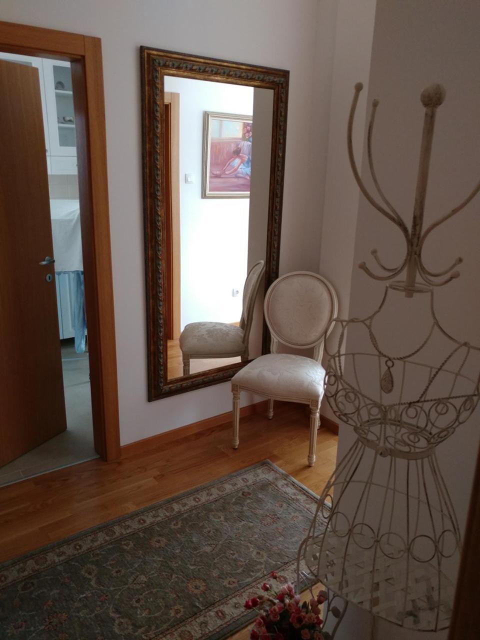 Jc10 Apartment 3 Bedroom, Free Parking, 73Sqm Novi Sad Exterior photo